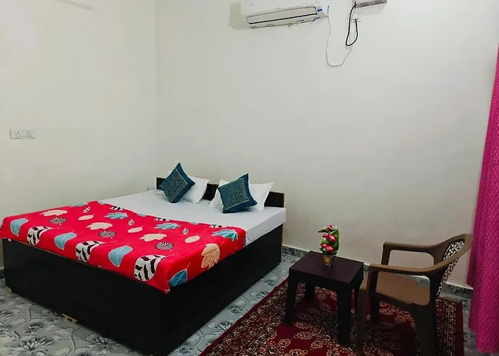 Awadh Green Home Stay - Free Pickup From Ayodhya Dham Railway Station